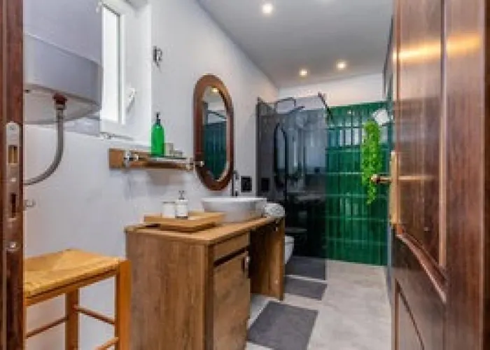 Flora By Guide * Ρόβινι